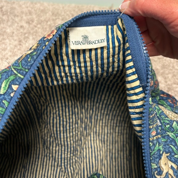 Vera Bradley retired Animal Kingdom large duffel bag tote - Picture 3 of 12